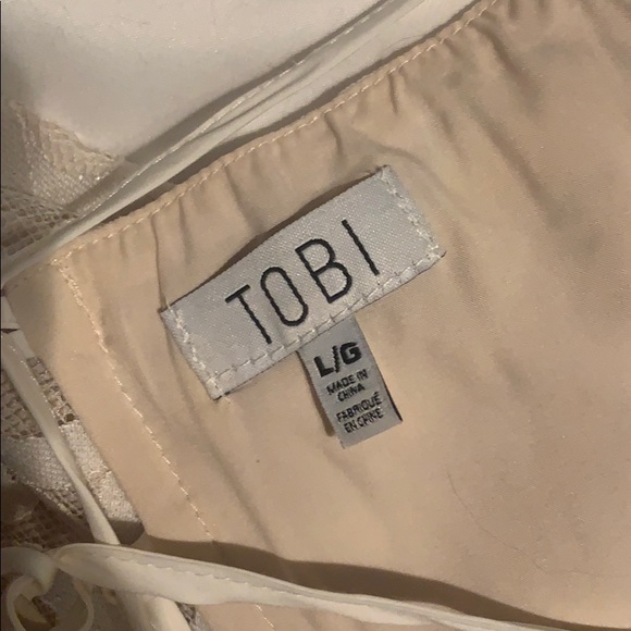 Toni Lace Corset Romper - Picture 3 of 3